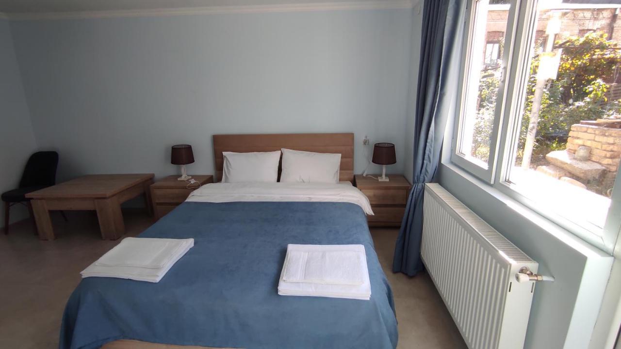 Agora Apartment Тбилиси Екстериор снимка