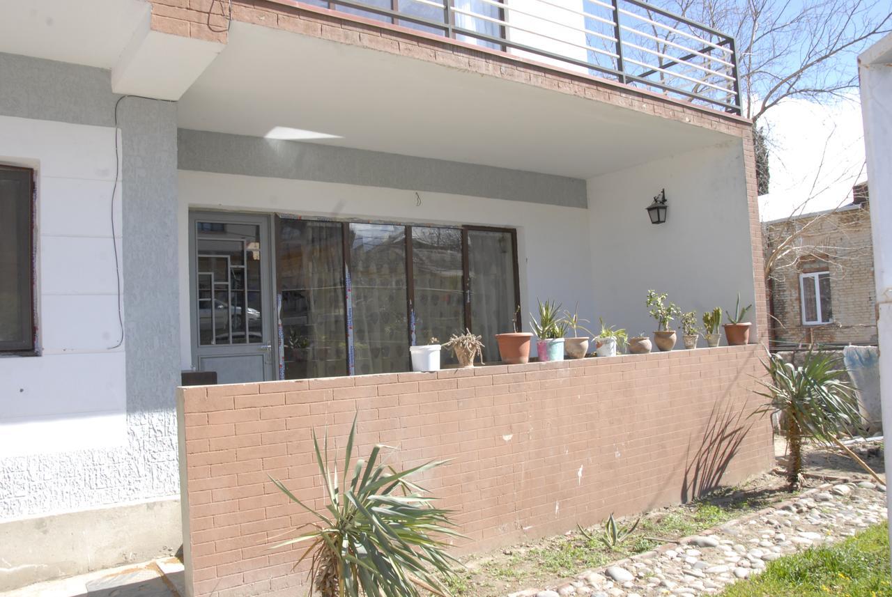 Agora Apartment Тбилиси Екстериор снимка