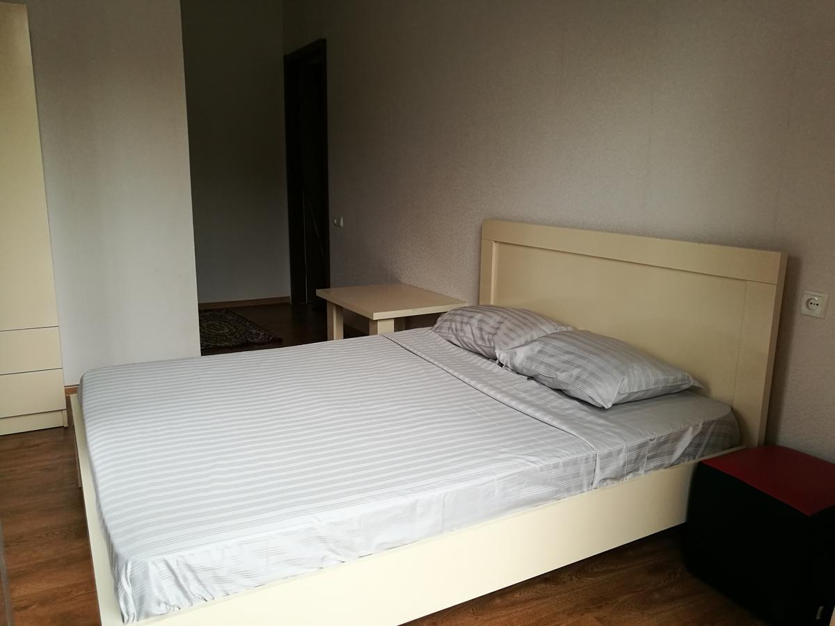 Agora Apartment Тбилиси Екстериор снимка