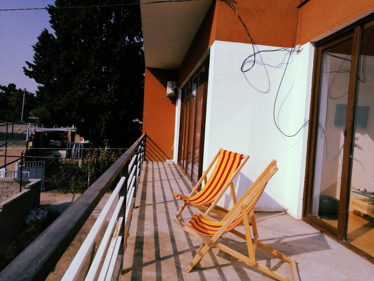 Agora Apartment Тбилиси Екстериор снимка