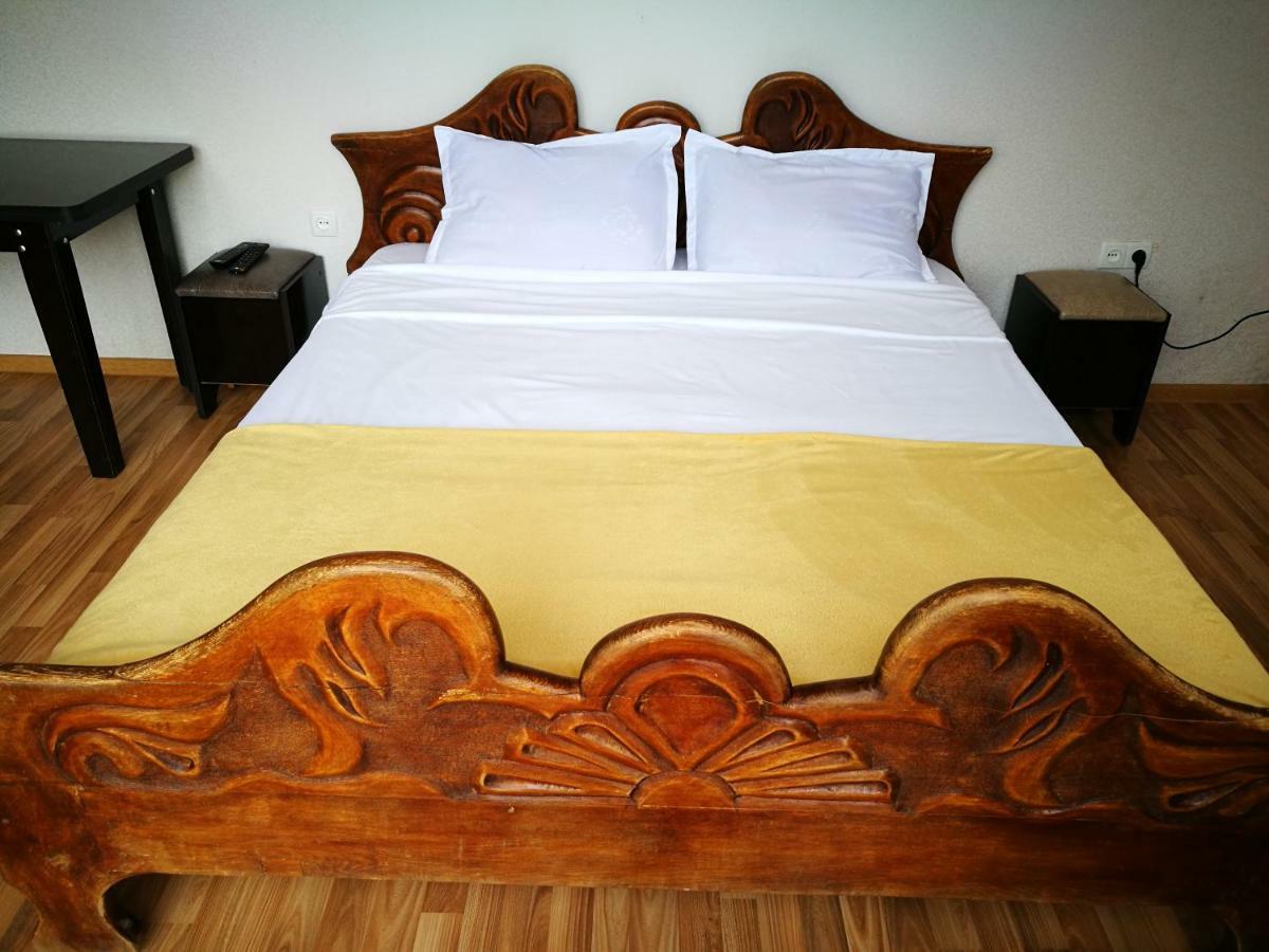 Agora Apartment Тбилиси Екстериор снимка